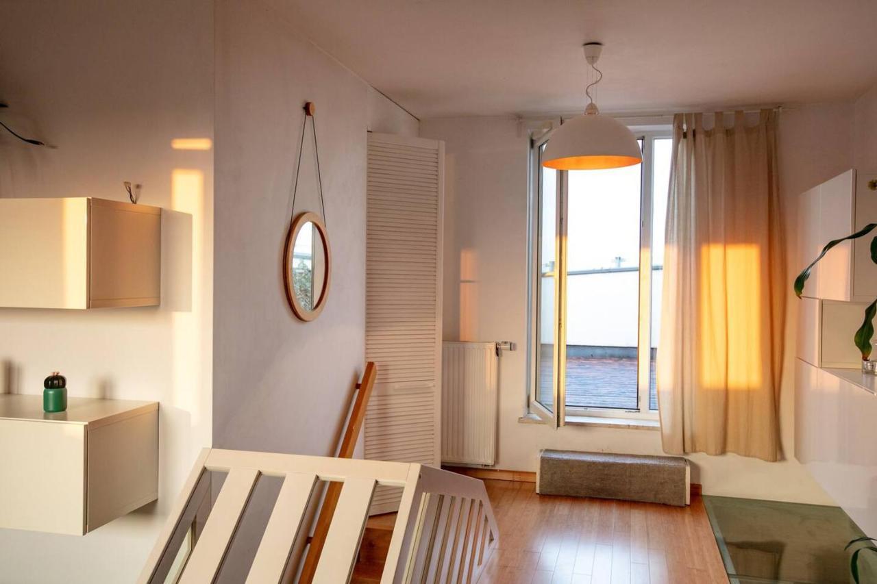 Dwupoziomowy, Rodzinny Apartament. Ochrona, Garaz. Варшава Экстерьер фото